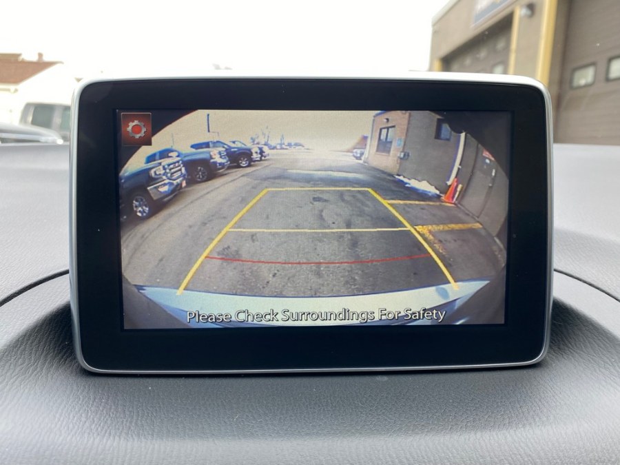 Used Mazda Mazda3 4dr Sdn Auto i Grand Touring 2015 | Union Street Auto Sales. West Springfield, Massachusetts Used Mazda Mazda3 4dr Sdn Auto i Grand Touring 2015 | Union Street Auto Sales. West Springfield, Massachusetts