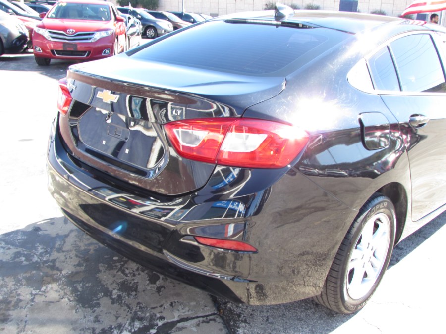 Used Chevrolet Cruze 4dr Sdn Auto LT 2017 | VIP Auto Enterprise, Inc. Orlando, Florida Used Chevrolet Cruze 4dr Sdn Auto LT 2017 | VIP Auto Enterprise, Inc. Orlando, Florida