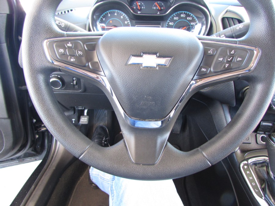 Used Chevrolet Cruze 4dr Sdn Auto LT 2017 | VIP Auto Enterprise, Inc. Orlando, Florida Used Chevrolet Cruze 4dr Sdn Auto LT 2017 | VIP Auto Enterprise, Inc. Orlando, Florida
