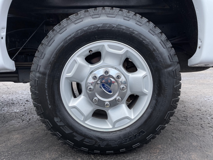 Used Ford Super Duty F-250 SRW 4WD SuperCab 158" XLT 2011 | Marsh Auto Sales LLC. Ortonville, Michigan Used Ford Super Duty F-250 SRW 4WD SuperCab 158" XLT 2011 | Marsh Auto Sales LLC. Ortonville, Michigan