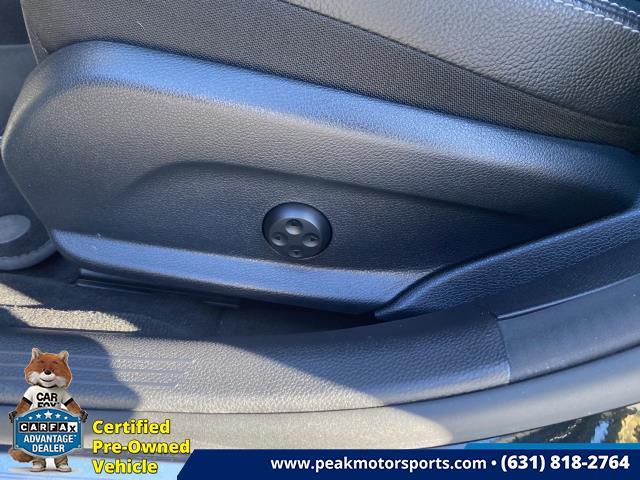 Used Mercedes-Benz C-Class C 300 4MATIC Sedan 2018 | Peak Automotive Inc.. Bayshore, New York Used Mercedes-Benz C-Class C 300 4MATIC Sedan 2018 | Peak Automotive Inc.. Bayshore, New York