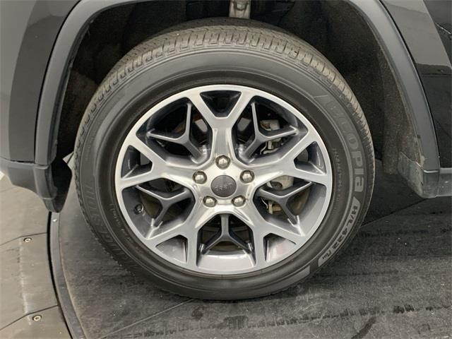 Used Jeep Grand Cherokee Limited 2019 | Eastchester Motor Cars. Bronx, New York Used Jeep Grand Cherokee Limited 2019 | Eastchester Motor Cars. Bronx, New York