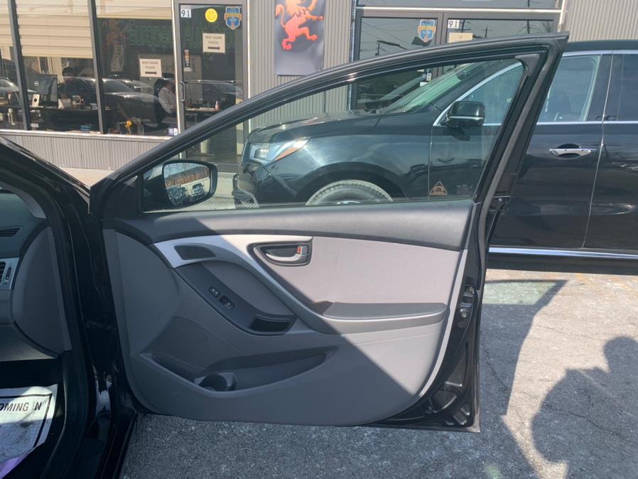 Used Hyundai Elantra 4dr Sdn Auto Limited PZEV (Ulsan Plant) 2015 | European Auto Expo. Lodi, New Jersey Used Hyundai Elantra 4dr Sdn Auto Limited PZEV (Ulsan Plant) 2015 | European Auto Expo. Lodi, New Jersey
