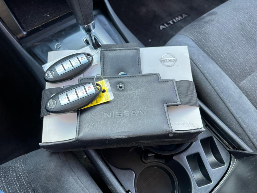 Used Nissan Altima 4dr Sdn I4 CVT 2.5 S 2010 | Mint Auto Sales. Islip, New York Used Nissan Altima 4dr Sdn I4 CVT 2.5 S 2010 | Mint Auto Sales. Islip, New York