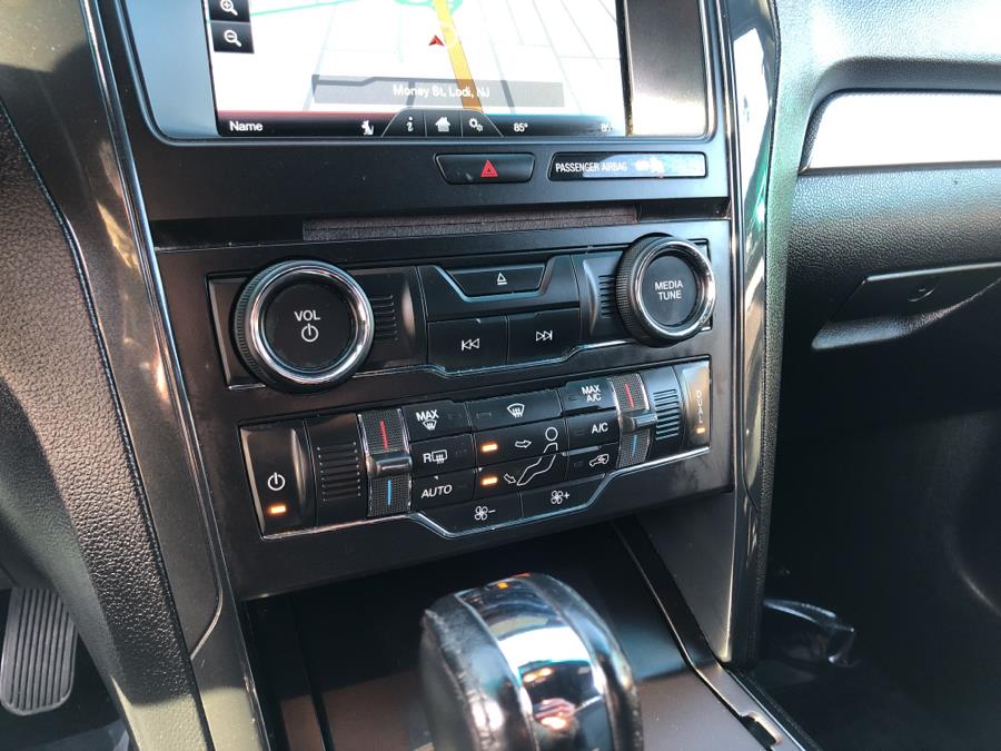 Used Ford Explorer 4WD 4dr XLT 2016 | Route 46 Auto Sales Inc. Lodi, New Jersey Used Ford Explorer 4WD 4dr XLT 2016 | Route 46 Auto Sales Inc. Lodi, New Jersey