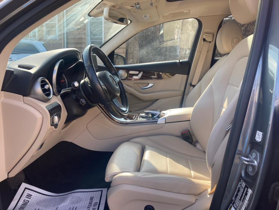 Used Mercedes-Benz GLC 4MATIC 4dr GLC300 2016 | Champion Used Auto Sales 2. Newark , New Jersey Used Mercedes-Benz GLC 4MATIC 4dr GLC300 2016 | Champion Used Auto Sales 2. Newark , New Jersey