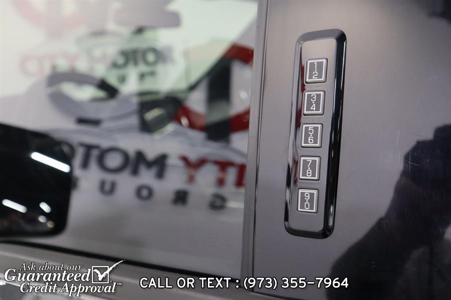 Used Ford F-150 XLT 2017 | City Motor Group Inc.. Haskell, New Jersey Used Ford F-150 XLT 2017 | City Motor Group Inc.. Haskell, New Jersey