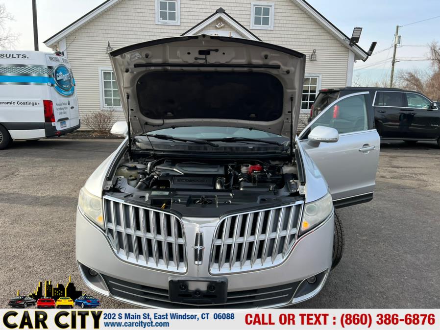 2010 Lincoln MKT 4dr Wgn 3.5L AWD w/EcoBoost, available for sale in East Windsor, Connecticut | Car City LLC. East Windsor, Connecticut 2010 Lincoln MKT 4dr Wgn 3.5L AWD w/EcoBoost, available for sale in East Windsor, Connecticut | Car City LLC. East Windsor, Connecticut