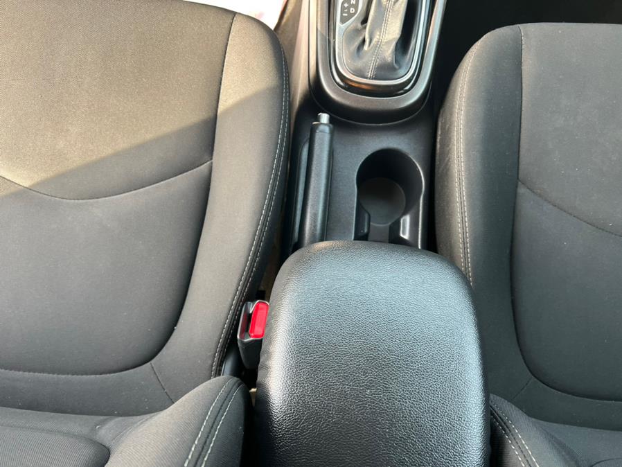2013 Kia Soul 5dr Wgn Man +, available for sale in South Windsor , Connecticut | Ful-line Auto LLC. South Windsor , Connecticut 2013 Kia Soul 5dr Wgn Man +, available for sale in South Windsor , Connecticut | Ful-line Auto LLC. South Windsor , Connecticut