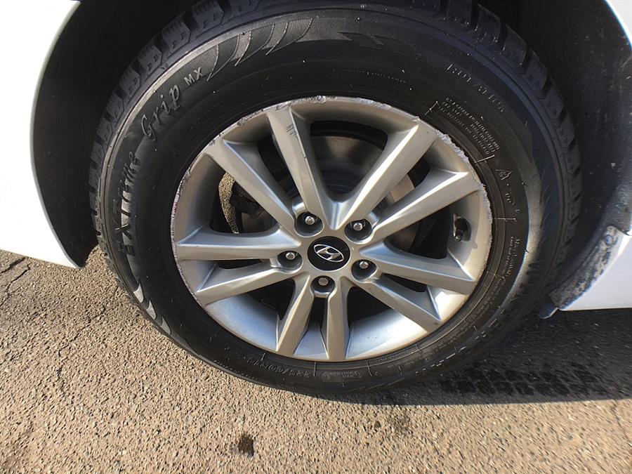 Used Hyundai Sonata SE 2.4L 2017 | Smart Buy Auto Sales, LLC. Wallingford, Connecticut Used Hyundai Sonata SE 2.4L 2017 | Smart Buy Auto Sales, LLC. Wallingford, Connecticut