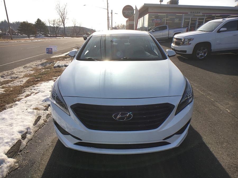Used Hyundai Sonata SE 2.4L 2017 | Smart Buy Auto Sales, LLC. Wallingford, Connecticut Used Hyundai Sonata SE 2.4L 2017 | Smart Buy Auto Sales, LLC. Wallingford, Connecticut