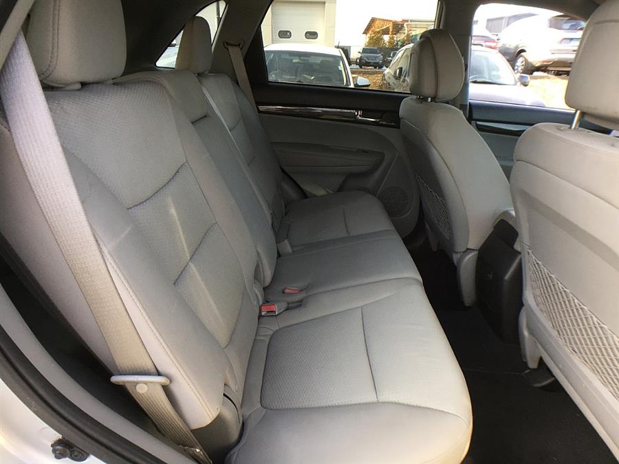Used Kia Sorento 2WD 4dr I4 LX 2012 | Smart Buy Auto Sales, LLC. Wallingford, Connecticut Used Kia Sorento 2WD 4dr I4 LX 2012 | Smart Buy Auto Sales, LLC. Wallingford, Connecticut
