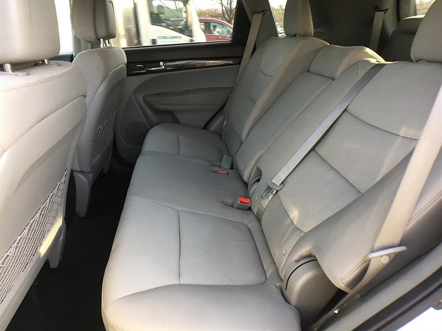 Used Kia Sorento 2WD 4dr I4 LX 2012 | Smart Buy Auto Sales, LLC. Wallingford, Connecticut Used Kia Sorento 2WD 4dr I4 LX 2012 | Smart Buy Auto Sales, LLC. Wallingford, Connecticut