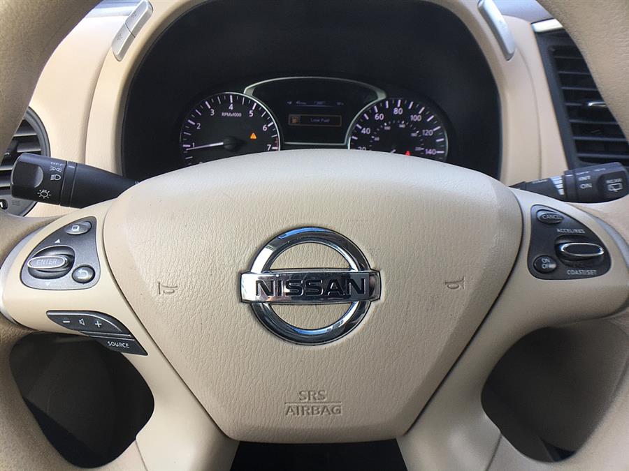 Used Nissan Pathfinder 4WD 4dr Platinum 2013 | Smart Buy Auto Sales, LLC. Wallingford, Connecticut Used Nissan Pathfinder 4WD 4dr Platinum 2013 | Smart Buy Auto Sales, LLC. Wallingford, Connecticut