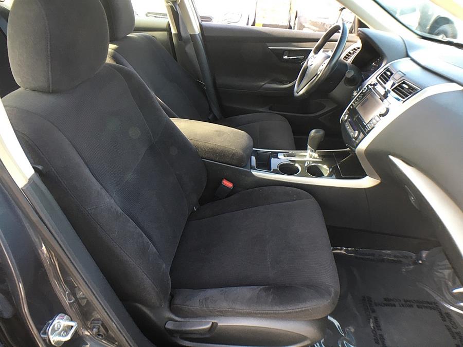 Used Nissan Altima 4dr Sdn I4 2.5 S 2013 | Smart Buy Auto Sales, LLC. Wallingford, Connecticut Used Nissan Altima 4dr Sdn I4 2.5 S 2013 | Smart Buy Auto Sales, LLC. Wallingford, Connecticut