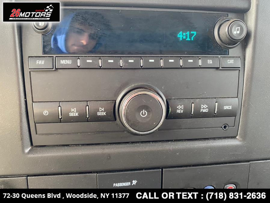 Used Chevrolet Express Cargo Van RWD 2500 135" 2017 | 26 Motors Queens. Woodside, New York Used Chevrolet Express Cargo Van RWD 2500 135" 2017 | 26 Motors Queens. Woodside, New York