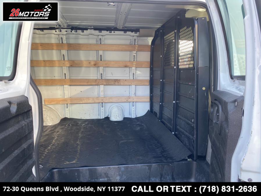Used GMC Savana Cargo Van RWD 2500 135" 2019 | 26 Motors Queens. Woodside, New York Used GMC Savana Cargo Van RWD 2500 135" 2019 | 26 Motors Queens. Woodside, New York