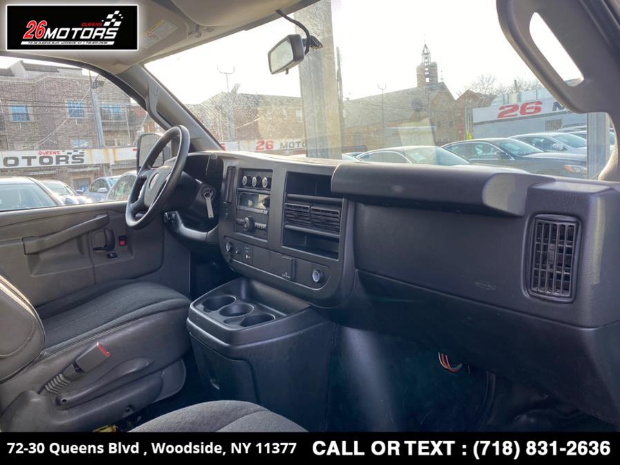 Used GMC Savana Cargo Van RWD 2500 135" 2019 | 26 Motors Queens. Woodside, New York Used GMC Savana Cargo Van RWD 2500 135" 2019 | 26 Motors Queens. Woodside, New York