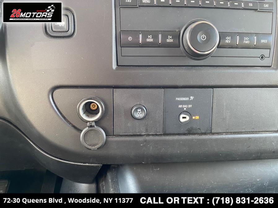 Used GMC Savana Cargo Van RWD 2500 135" 2019 | 26 Motors Queens. Woodside, New York Used GMC Savana Cargo Van RWD 2500 135" 2019 | 26 Motors Queens. Woodside, New York