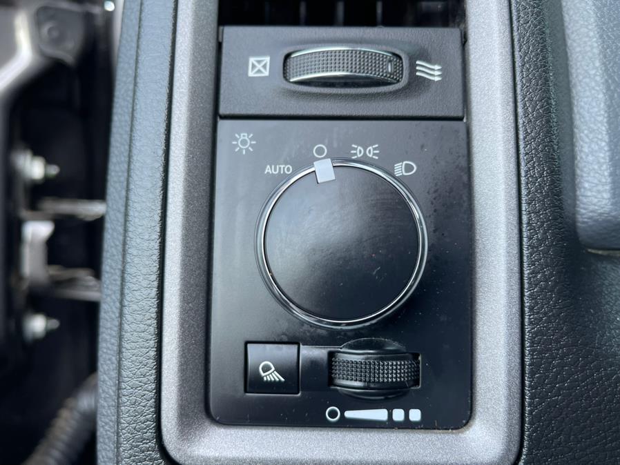Used Ram 3500 Tradesman 4x4 Crew Cab 8'' Box 2018 | 5 Towns Drive. Inwood, New York Used Ram 3500 Tradesman 4x4 Crew Cab 8'' Box 2018 | 5 Towns Drive. Inwood, New York
