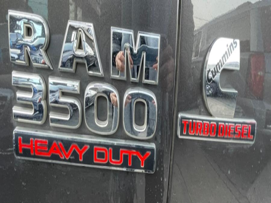 Used Ram 3500 Tradesman 4x4 Crew Cab 8'' Box 2018 | 5 Towns Drive. Inwood, New York Used Ram 3500 Tradesman 4x4 Crew Cab 8'' Box 2018 | 5 Towns Drive. Inwood, New York