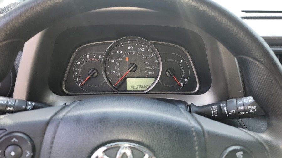 2013 Toyota RAV4 AWD 4dr XLE (Natl), available for sale in Milford, Connecticut | Adonai Auto Sales LLC. Milford, Connecticut 2013 Toyota RAV4 AWD 4dr XLE (Natl), available for sale in Milford, Connecticut | Adonai Auto Sales LLC. Milford, Connecticut