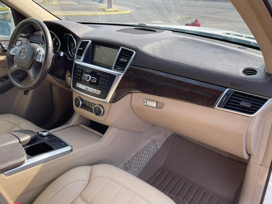 2016 Mercedes-Benz GL 4MATIC 4dr GL 450, available for sale in Hillside, New Jersey | Champion Auto Sales. Hillside, New Jersey 2016 Mercedes-Benz GL 4MATIC 4dr GL 450, available for sale in Hillside, New Jersey | Champion Auto Sales. Hillside, New Jersey