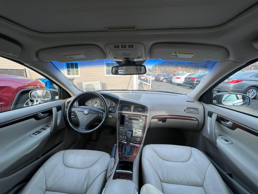 Used Volvo S60 2.5L Turbo AWD Auto w/Sunroof 2006 | Main Auto of Berlin. Berlin, Connecticut Used Volvo S60 2.5L Turbo AWD Auto w/Sunroof 2006 | Main Auto of Berlin. Berlin, Connecticut
