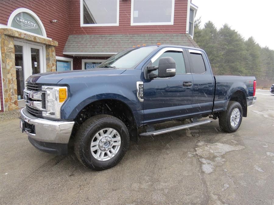 Used Ford F-250 Super Duty XLT 4x4 4dr SuperCab 6.8 ft. SB Pickup 2017 | Lake City Exports Inc. Auburn, Maine Used Ford F-250 Super Duty XLT 4x4 4dr SuperCab 6.8 ft. SB Pickup 2017 | Lake City Exports Inc. Auburn, Maine