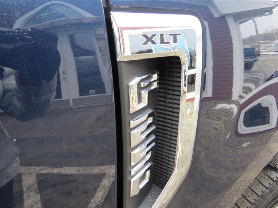 Used Ford F-250 Super Duty XLT 4x4 4dr SuperCab 6.8 ft. SB Pickup 2017 | Lake City Exports Inc. Auburn, Maine Used Ford F-250 Super Duty XLT 4x4 4dr SuperCab 6.8 ft. SB Pickup 2017 | Lake City Exports Inc. Auburn, Maine