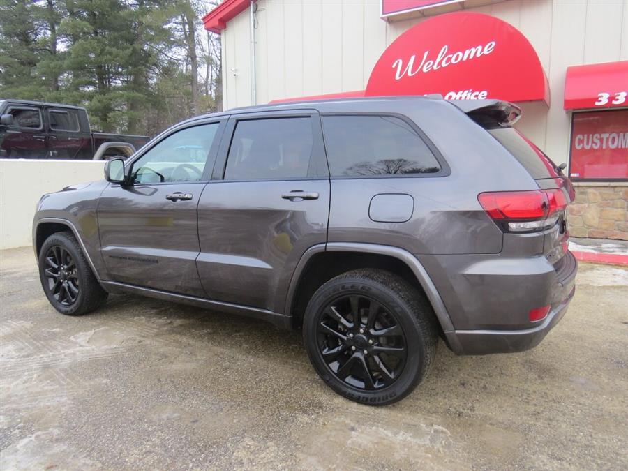 Used Jeep Grand Cherokee Altitude 4x4 4dr SUV 2019 | Lake City Exports Inc. Auburn, Maine Used Jeep Grand Cherokee Altitude 4x4 4dr SUV 2019 | Lake City Exports Inc. Auburn, Maine