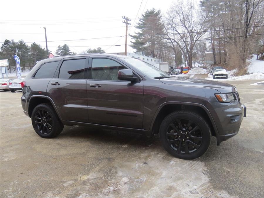 Used Jeep Grand Cherokee Altitude 4x4 4dr SUV 2019 | Lake City Exports Inc. Auburn, Maine Used Jeep Grand Cherokee Altitude 4x4 4dr SUV 2019 | Lake City Exports Inc. Auburn, Maine
