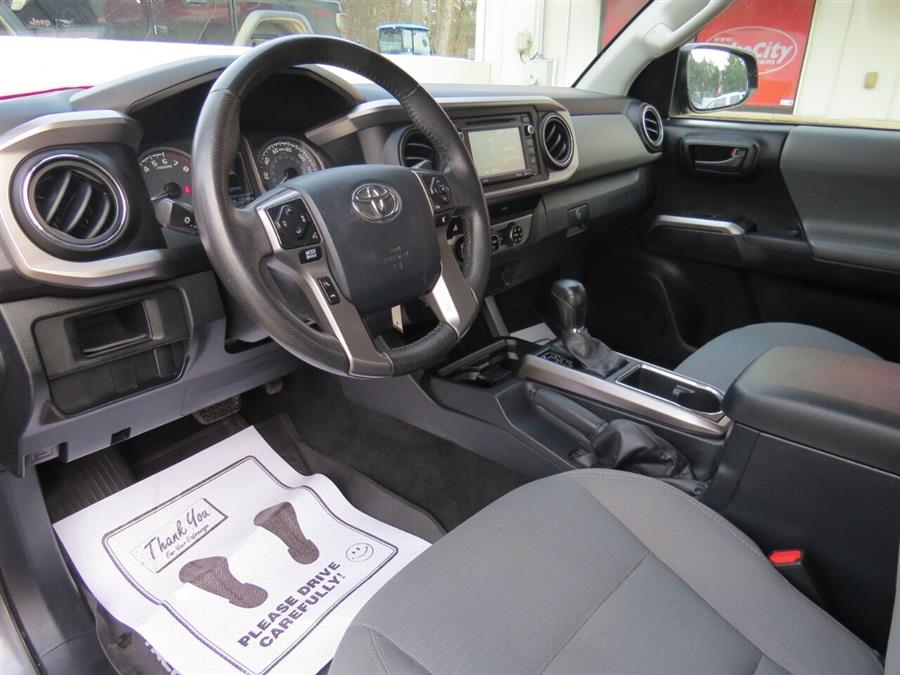 Used Toyota Tacoma SR5 V6 4x4 4dr Access Cab 6.1 ft LB 2017 | Lake City Exports Inc. Auburn, Maine Used Toyota Tacoma SR5 V6 4x4 4dr Access Cab 6.1 ft LB 2017 | Lake City Exports Inc. Auburn, Maine