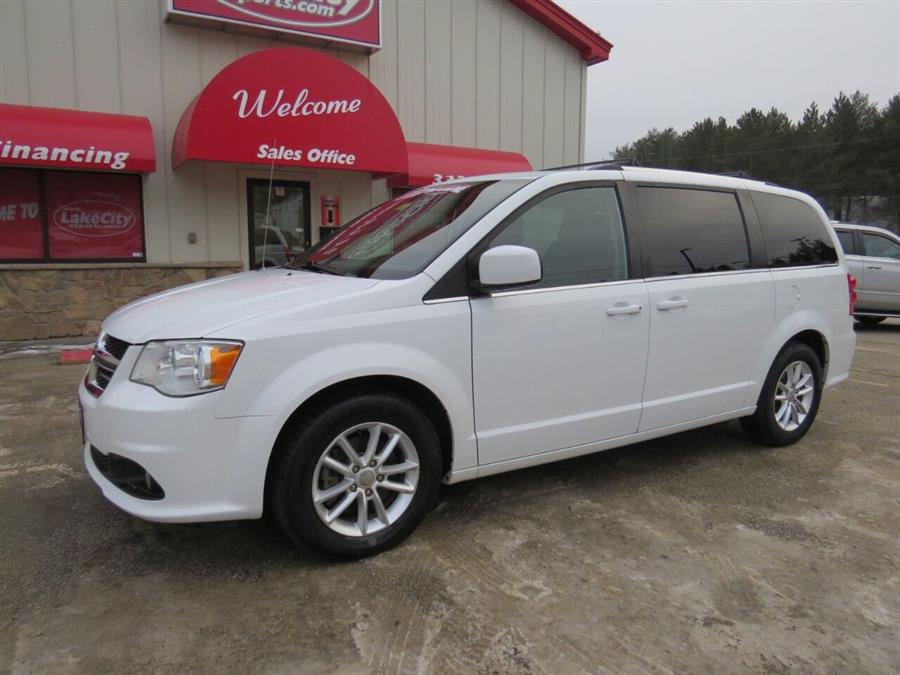 Used Dodge Grand Caravan SXT 4dr Mini Van 2018 | Lake City Exports Inc. Auburn, Maine Used Dodge Grand Caravan SXT 4dr Mini Van 2018 | Lake City Exports Inc. Auburn, Maine