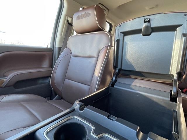 Used Chevrolet Silverado 1500 High Country 2015 | Blasius Federal Road. Brookfield, Connecticut Used Chevrolet Silverado 1500 High Country 2015 | Blasius Federal Road. Brookfield, Connecticut