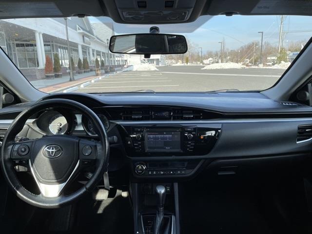 Used Toyota Corolla S 2015 | Blasius Federal Road. Brookfield, Connecticut Used Toyota Corolla S 2015 | Blasius Federal Road. Brookfield, Connecticut