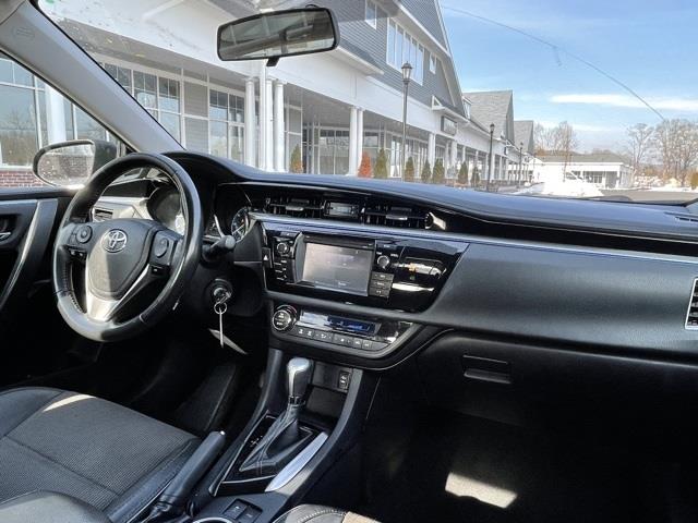 Used Toyota Corolla S 2015 | Blasius Federal Road. Brookfield, Connecticut Used Toyota Corolla S 2015 | Blasius Federal Road. Brookfield, Connecticut
