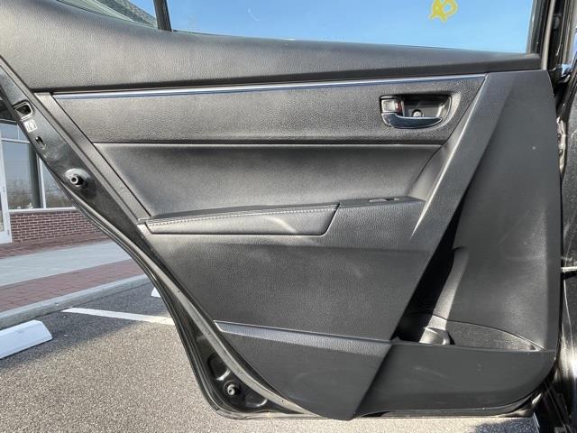 Used Toyota Corolla S 2015 | Blasius Federal Road. Brookfield, Connecticut Used Toyota Corolla S 2015 | Blasius Federal Road. Brookfield, Connecticut