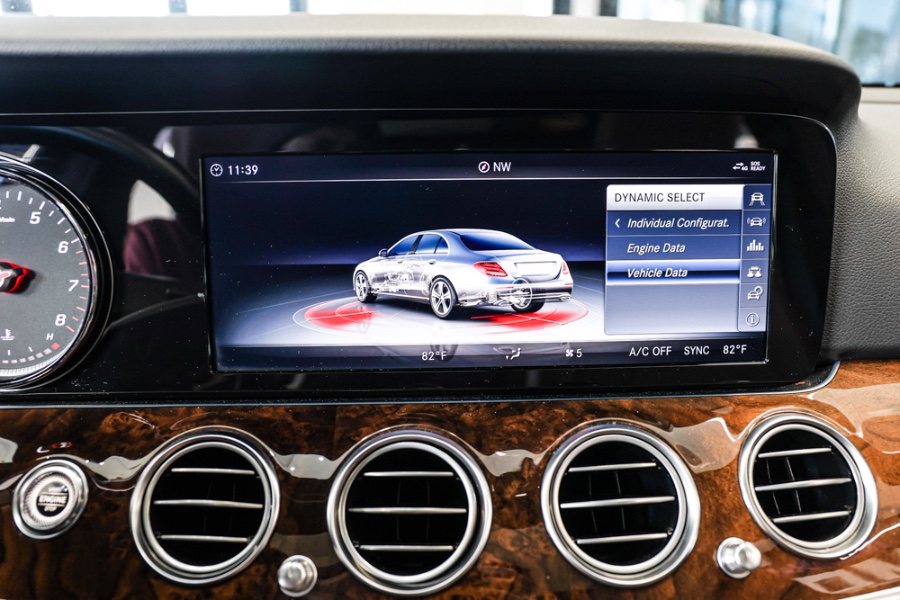 Used Mercedes-Benz E-Class E 300 4MATIC Sedan 2018 | 26 Motors Long Island. ELMONT, New York Used Mercedes-Benz E-Class E 300 4MATIC Sedan 2018 | 26 Motors Long Island. ELMONT, New York