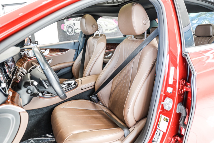 Used Mercedes-Benz E-Class E 300 4MATIC Sedan 2018 | 26 Motors Long Island. ELMONT, New York Used Mercedes-Benz E-Class E 300 4MATIC Sedan 2018 | 26 Motors Long Island. ELMONT, New York
