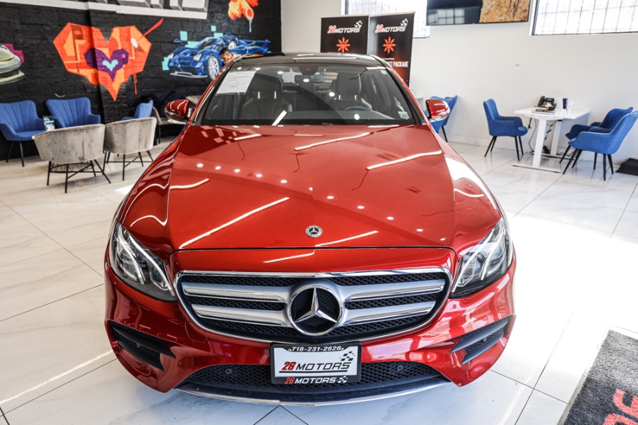 Used Mercedes-Benz E-Class E 300 4MATIC Sedan 2018 | 26 Motors Long Island. ELMONT, New York Used Mercedes-Benz E-Class E 300 4MATIC Sedan 2018 | 26 Motors Long Island. ELMONT, New York