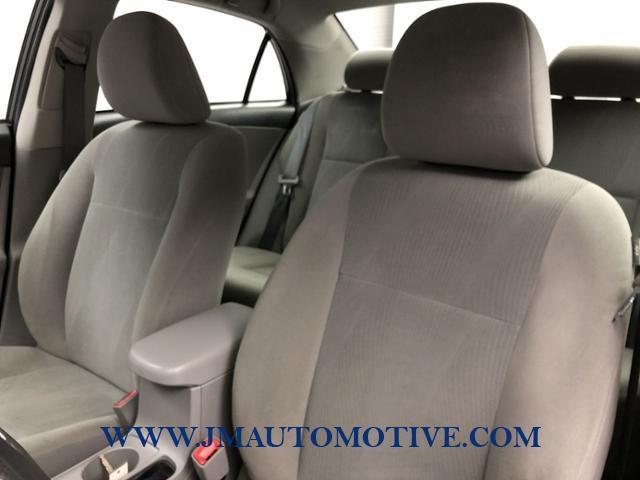 2013 Toyota Corolla 4dr Sdn Auto LE, available for sale in Naugatuck, Connecticut | J&M Automotive Sls&Svc LLC. Naugatuck, Connecticut 2013 Toyota Corolla 4dr Sdn Auto LE, available for sale in Naugatuck, Connecticut | J&M Automotive Sls&Svc LLC. Naugatuck, Connecticut