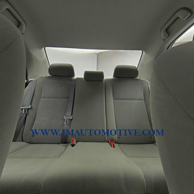 2013 Toyota Corolla 4dr Sdn Auto LE, available for sale in Naugatuck, Connecticut | J&M Automotive Sls&Svc LLC. Naugatuck, Connecticut 2013 Toyota Corolla 4dr Sdn Auto LE, available for sale in Naugatuck, Connecticut | J&M Automotive Sls&Svc LLC. Naugatuck, Connecticut