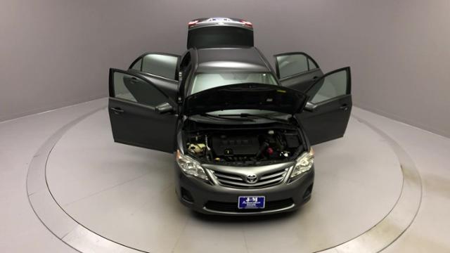 2013 Toyota Corolla 4dr Sdn Auto LE, available for sale in Naugatuck, Connecticut | J&M Automotive Sls&Svc LLC. Naugatuck, Connecticut 2013 Toyota Corolla 4dr Sdn Auto LE, available for sale in Naugatuck, Connecticut | J&M Automotive Sls&Svc LLC. Naugatuck, Connecticut
