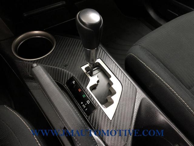 Used Toyota Rav4 AWD 4dr XLE 2013 | J&M Automotive Sls&Svc LLC. Naugatuck, Connecticut Used Toyota Rav4 AWD 4dr XLE 2013 | J&M Automotive Sls&Svc LLC. Naugatuck, Connecticut