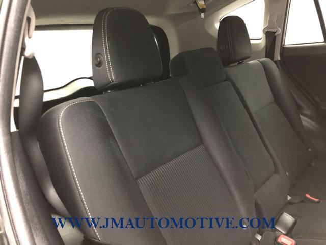 Used Toyota Rav4 AWD 4dr XLE 2013 | J&M Automotive Sls&Svc LLC. Naugatuck, Connecticut Used Toyota Rav4 AWD 4dr XLE 2013 | J&M Automotive Sls&Svc LLC. Naugatuck, Connecticut