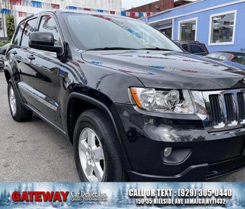 2013 Jeep Grand Cherokee 4WD 4dr Laredo, available for sale in Jamaica, New York | Gateway Car Dealer Inc. Jamaica, New York 2013 Jeep Grand Cherokee 4WD 4dr Laredo, available for sale in Jamaica, New York | Gateway Car Dealer Inc. Jamaica, New York