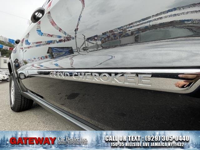 2013 Jeep Grand Cherokee 4WD 4dr Laredo, available for sale in Jamaica, New York | Gateway Car Dealer Inc. Jamaica, New York 2013 Jeep Grand Cherokee 4WD 4dr Laredo, available for sale in Jamaica, New York | Gateway Car Dealer Inc. Jamaica, New York