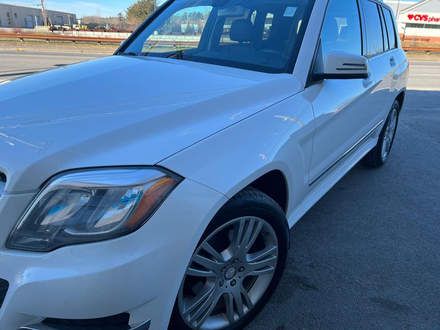 2014 Mercedes-Benz GLK-Class 4MATIC 4dr GLK350, available for sale in Raynham, Massachusetts | J & A Auto Center. Raynham, Massachusetts 2014 Mercedes-Benz GLK-Class 4MATIC 4dr GLK350, available for sale in Raynham, Massachusetts | J & A Auto Center. Raynham, Massachusetts