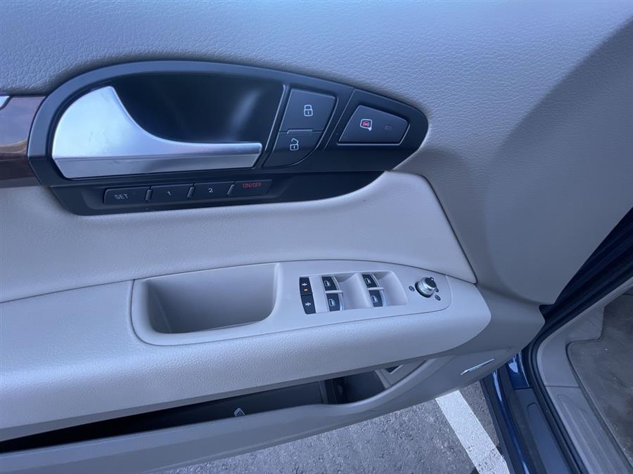 2013 Audi Q7 quattro 4dr 3.0T Premium Plus, available for sale in Stratford, Connecticut | Wiz Leasing Inc. Stratford, Connecticut 2013 Audi Q7 quattro 4dr 3.0T Premium Plus, available for sale in Stratford, Connecticut | Wiz Leasing Inc. Stratford, Connecticut